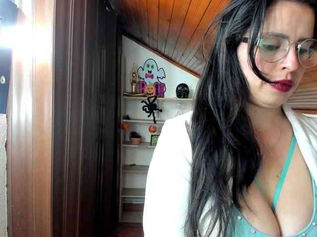 katherine-blair webcam