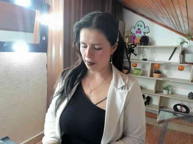 katherine-blair webcam