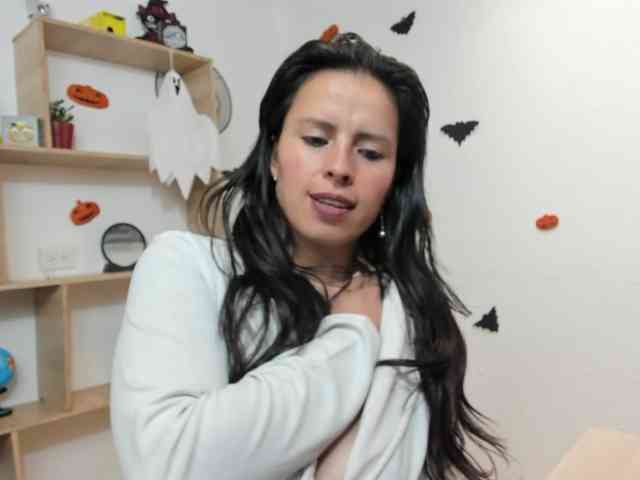 katherine-blair webcam
