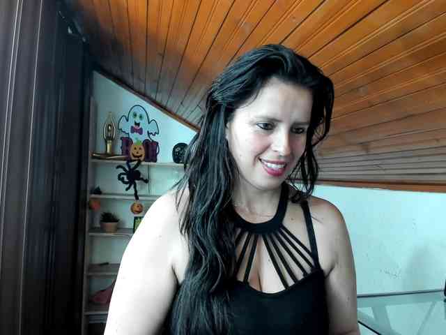 katherine-blair webcam