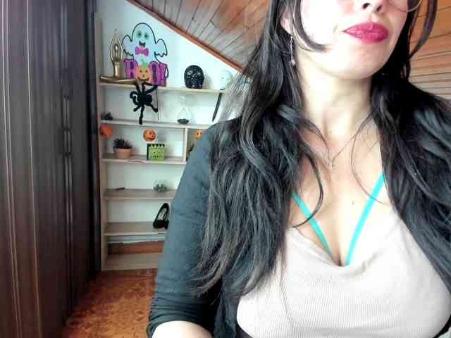 katherine-blair webcam