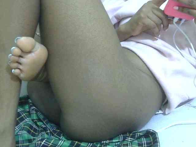 Cuteavril webcam