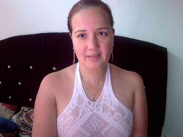 Gabrielajewel1 webcam