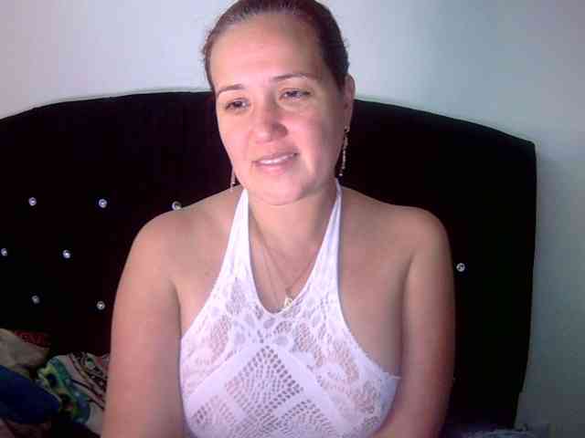 Gabrielajewel1 webcam