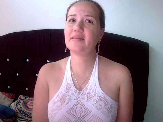 Gabrielajewel1 webcam