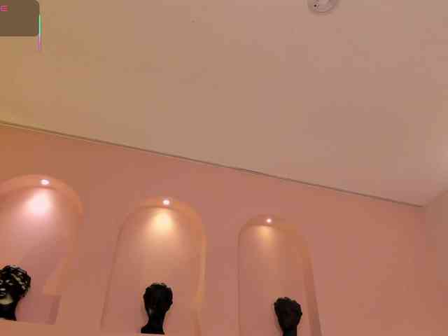 IsabellaMoreau webcam