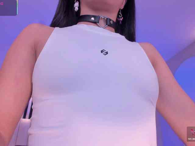 IsabellaMoreau webcam