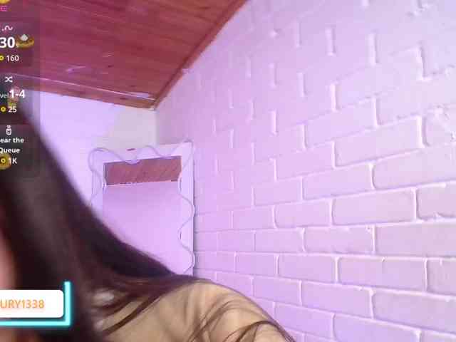 Lauxury-tay webcam