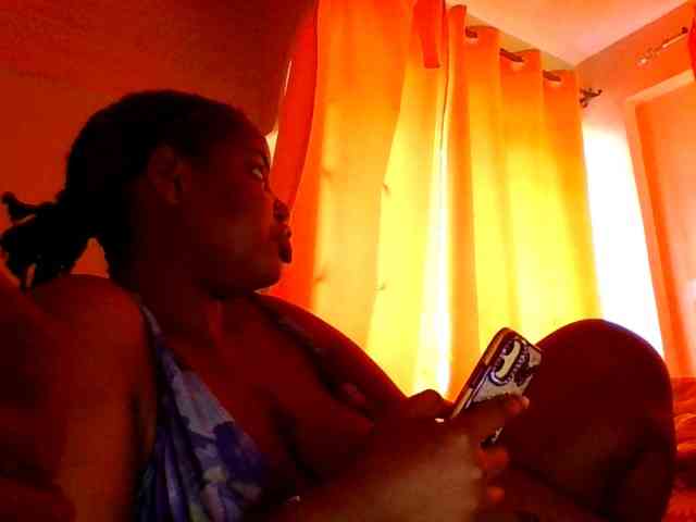 sauccyspoilage webcam