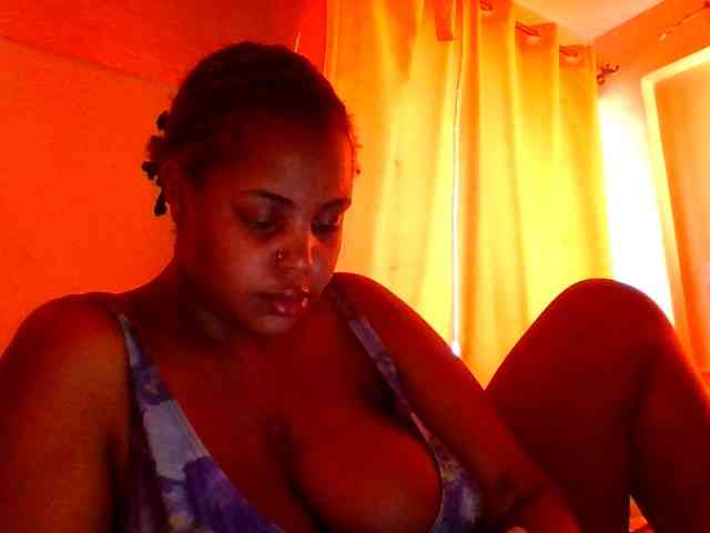 sauccyspoilage webcam