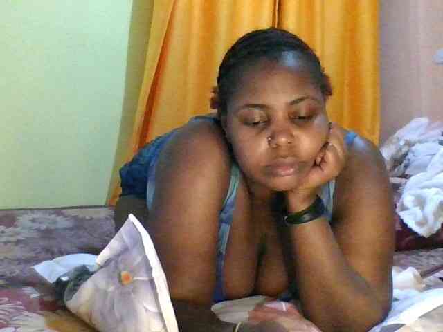 sauccyspoilage webcam