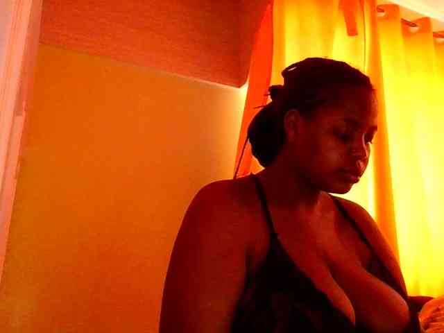 sauccyspoilage webcam