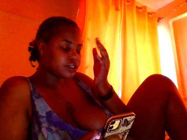 sauccyspoilage webcam