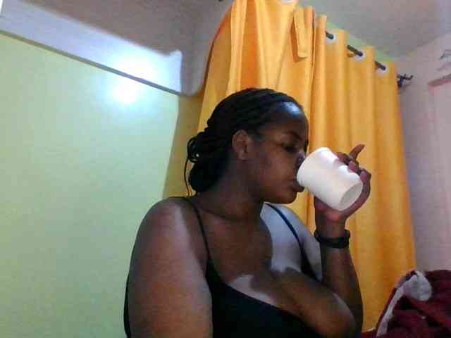 sauccyspoilage webcam