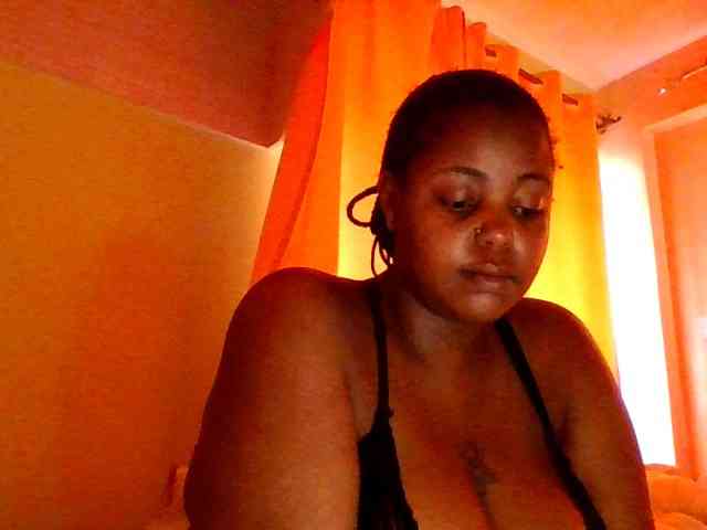 sauccyspoilage webcam