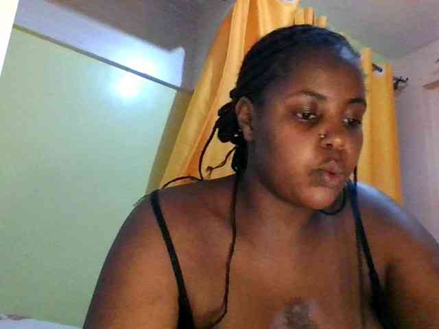 sauccyspoilage webcam