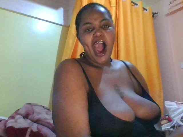 sauccyspoilage webcam