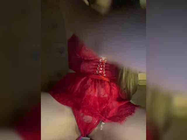 MILKIWAYSEX23 webcam