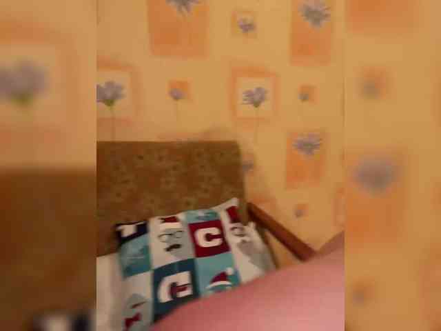 MILKIWAYSEX23 webcam