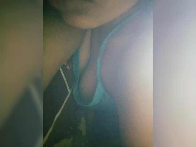 YourAadhya webcam