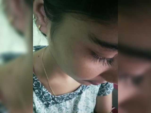 YourAadhya webcam