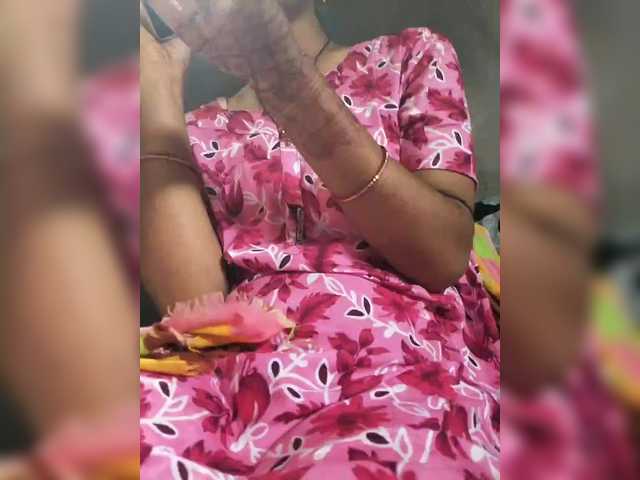 YourAadhya webcam