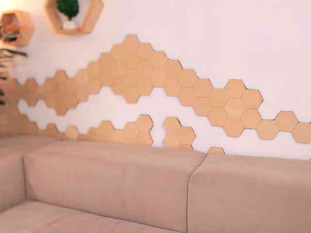 MayaMoon webcam