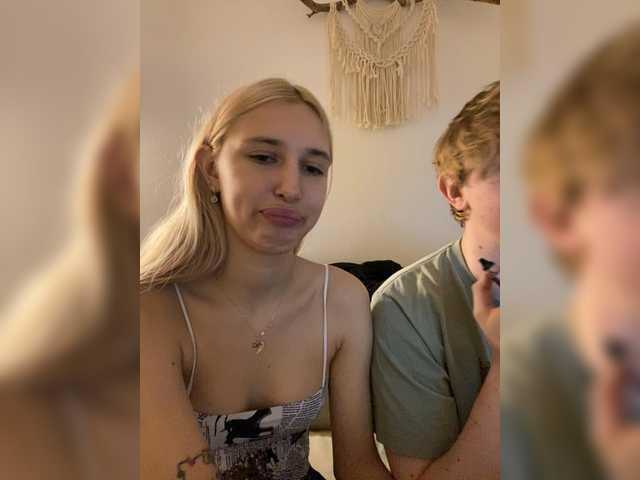 Entra en el chat con el modelo lina_wap lina_wap