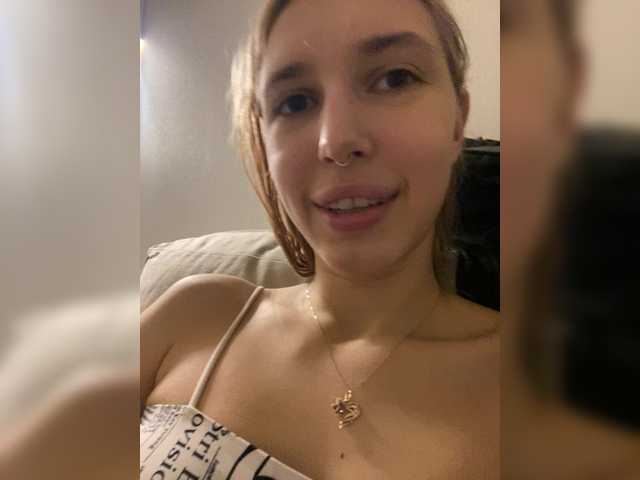 Entra en el chat con el modelo lina_wap lina_wap