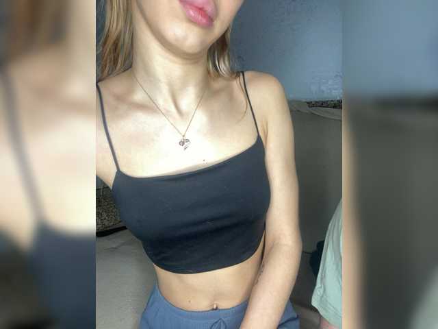 Entra en el chat con el modelo lina_wap lina_wap