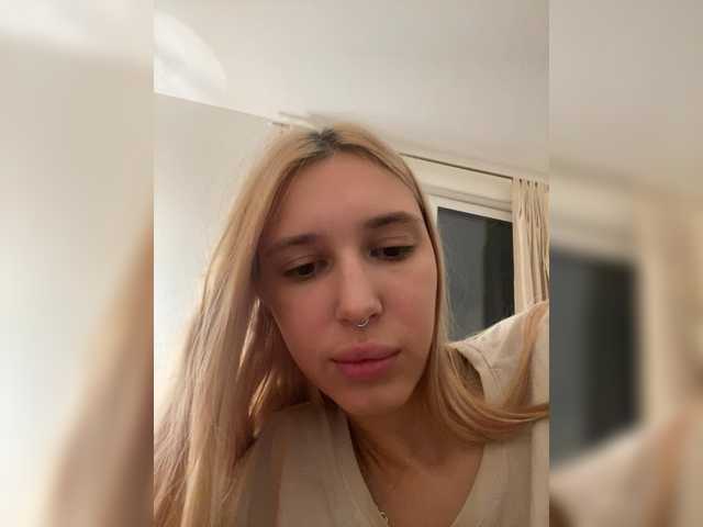 Entra en el chat con el modelo lina_wap lina_wap