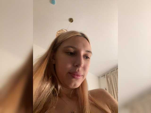 Entrez le videochat erotique avec le
modèle lina_wap lina_wap