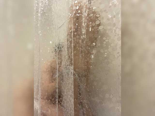 Entra en el chat con el modelo lina_wap lina_wap