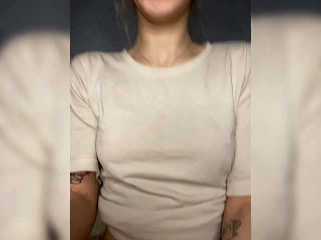 Entrez le videochat erotique avec le
modèle lina_wap lina_wap