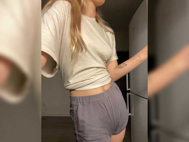 Accedi alla chat con il nickname lina_wap lina_wap