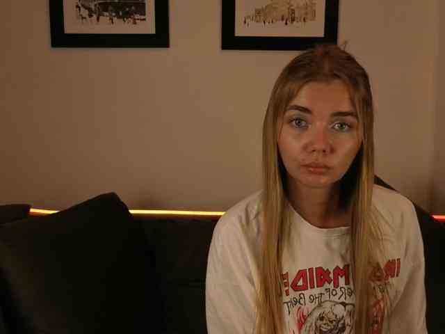 CarrieBradshaww webcam
