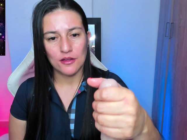 Saskyaajohnson webcam
