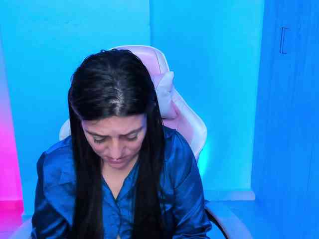 Saskyaajohnson webcam