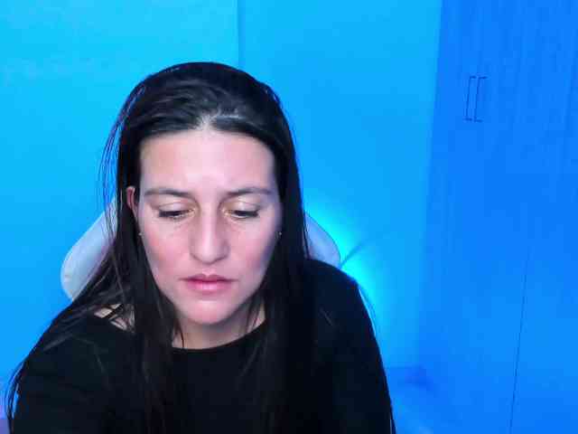 Saskyaajohnson webcam