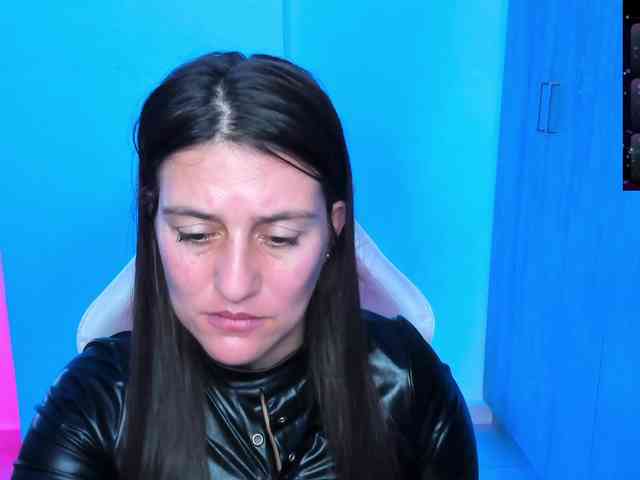 Saskyaajohnson webcam