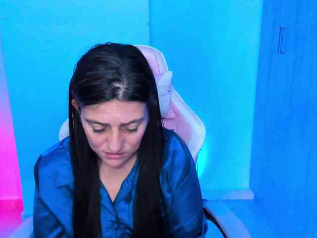 Saskyaajohnson webcam