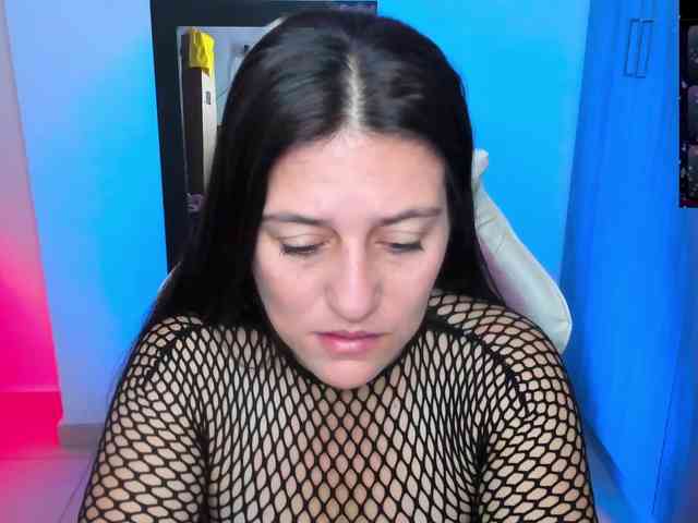 Saskyaajohnson webcam