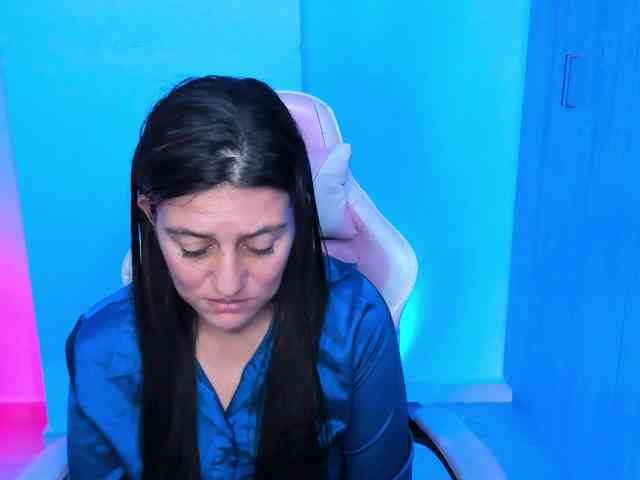 Saskyaajohnson webcam