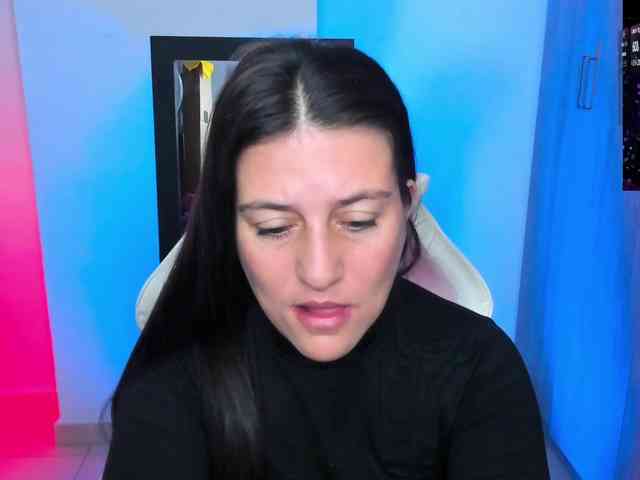 Saskyaajohnson webcam