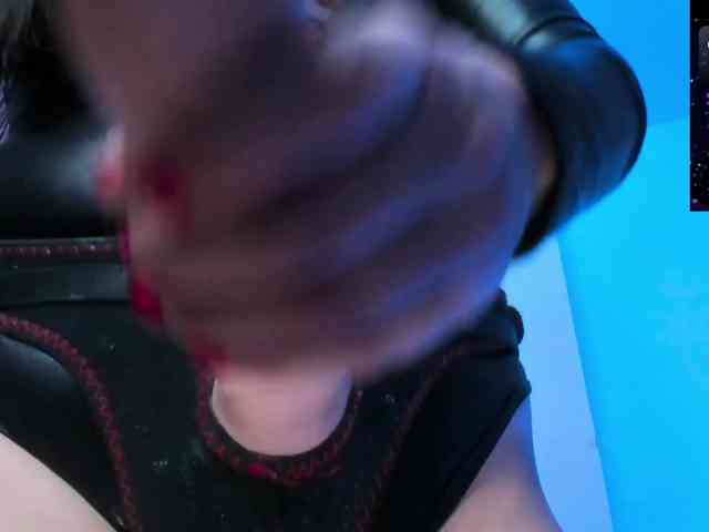 Saskyaajohnson webcam