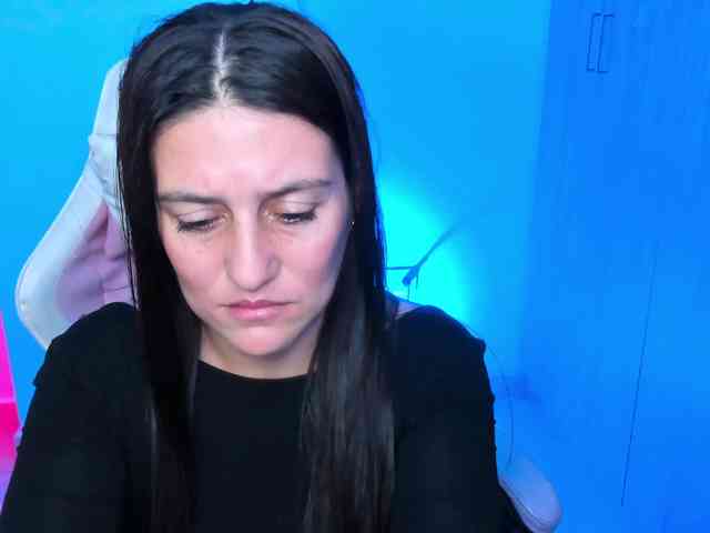 Saskyaajohnson webcam