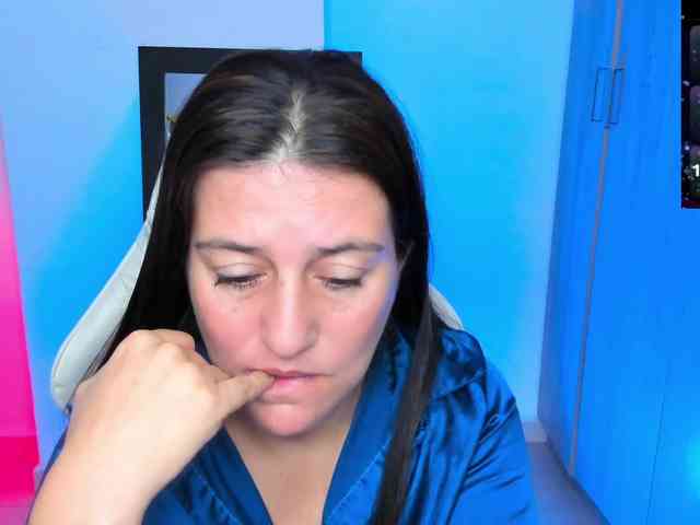 Saskyaajohnson webcam