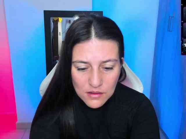 Saskyaajohnson webcam