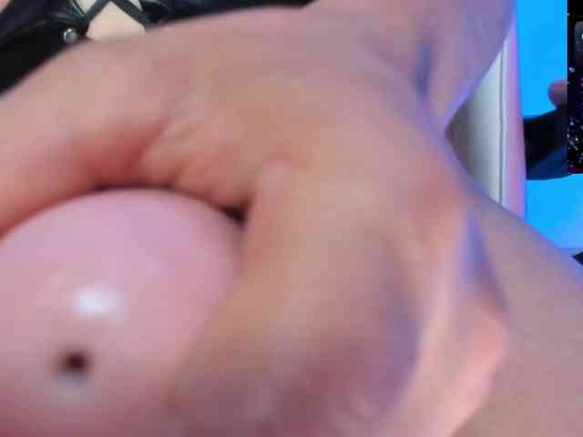 Saskyaajohnson webcam