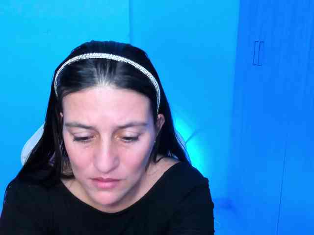 Saskyaajohnson webcam